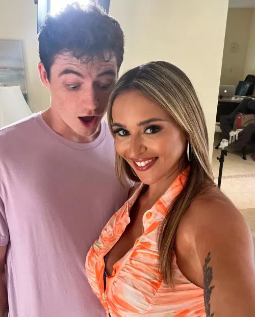 BACK ON SET AGAIN!!!