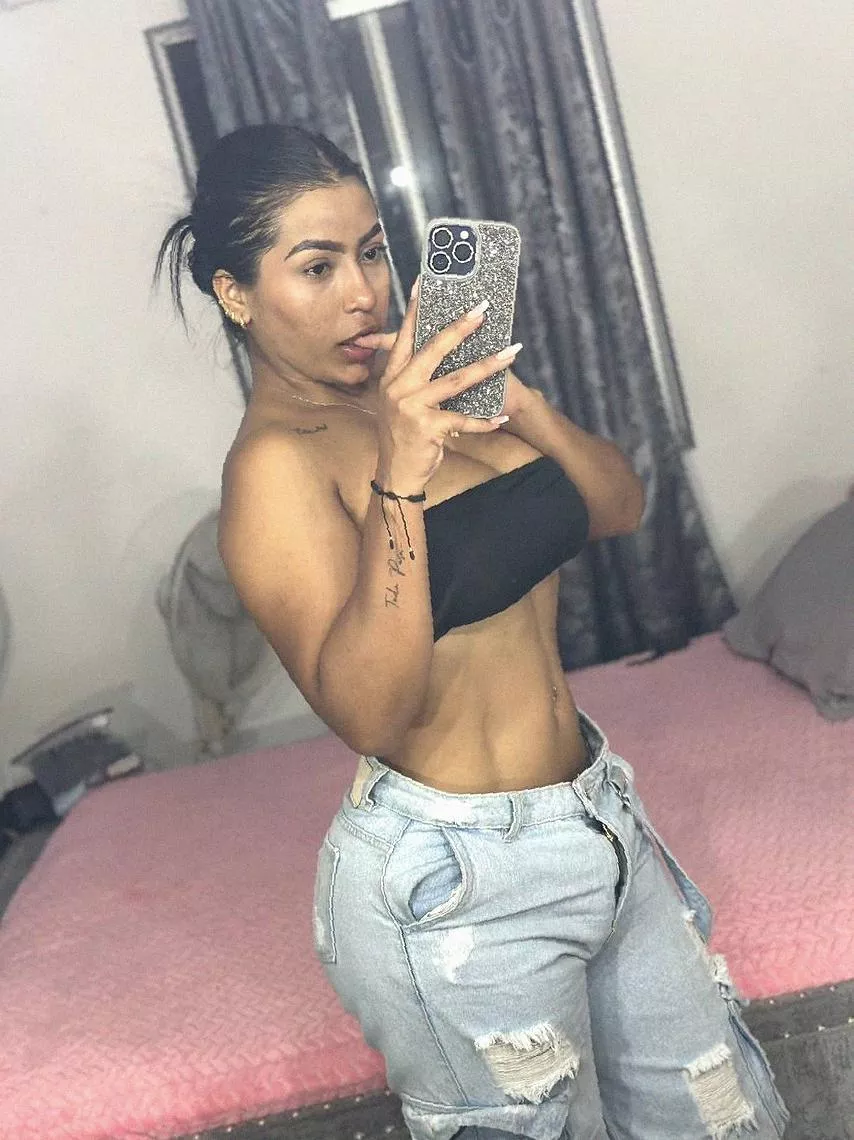 Be honest would you suck me off in a public park if I asked nicely?