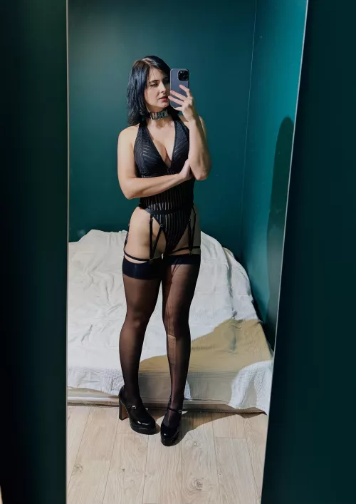 bodysuit + stockings :333