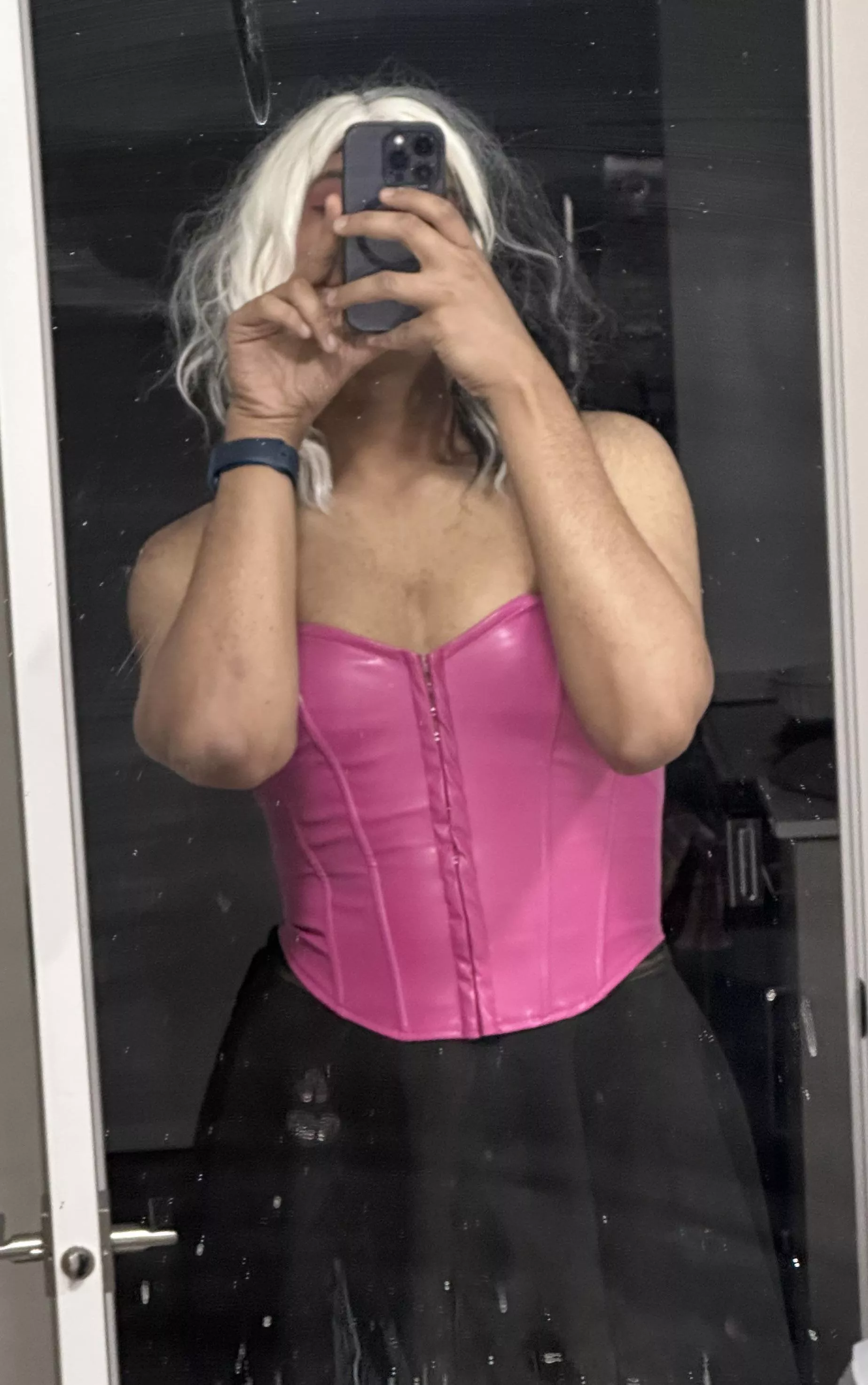 [CAN] #Alberta 23. I’m so bored. Lets chat?? ;)