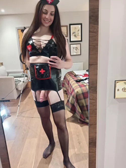 Do my girlcock look big in this?