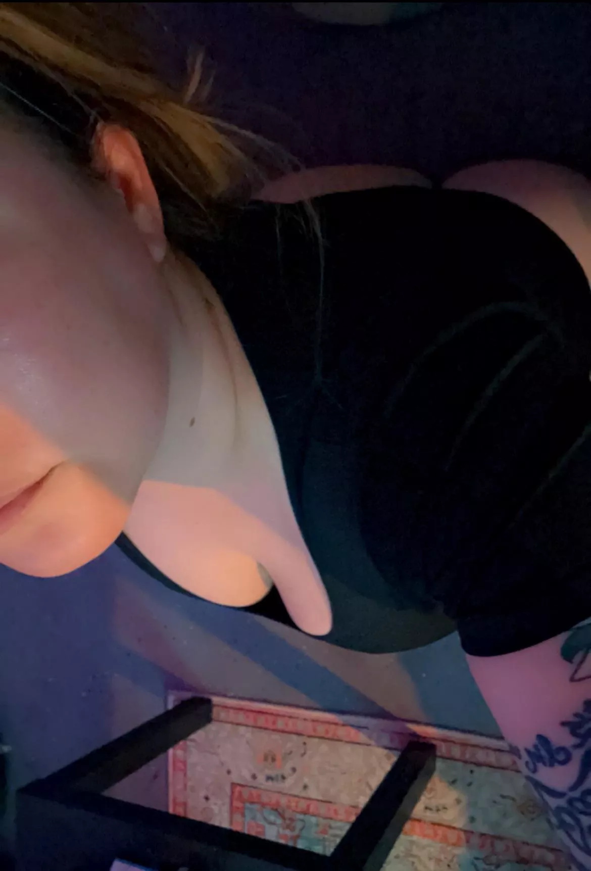 Happy Tuesday 🍒🍑🍒