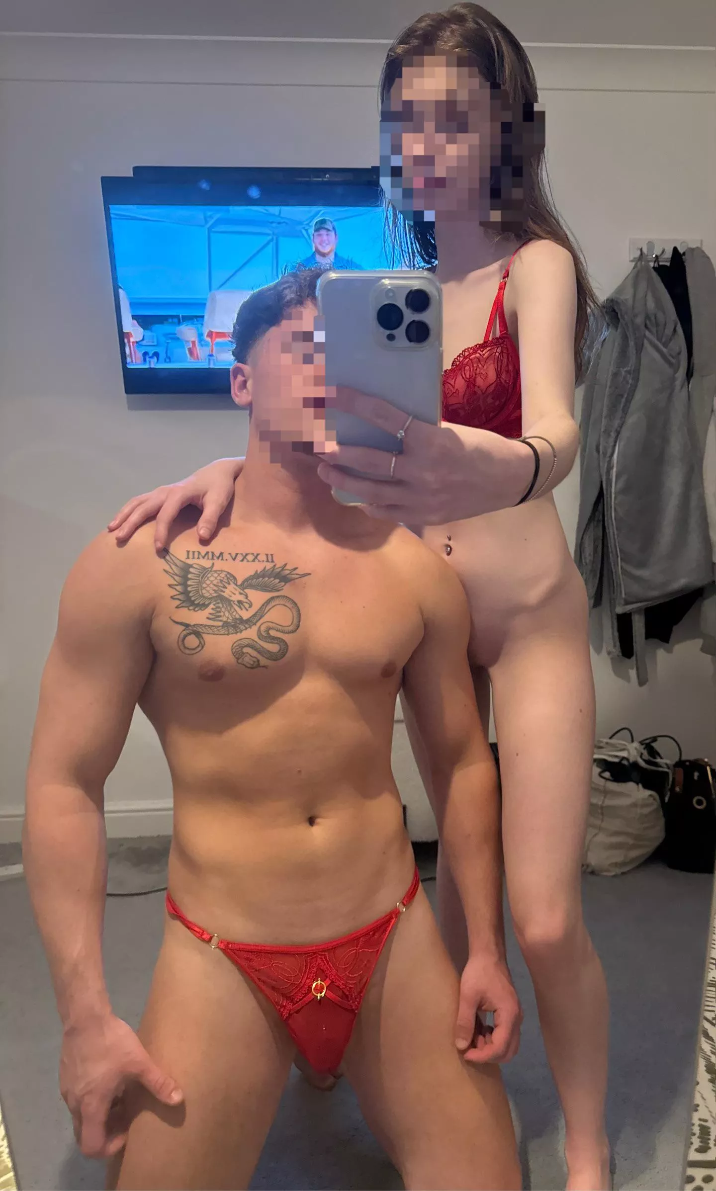 He’s 22, I’m 18 🤪