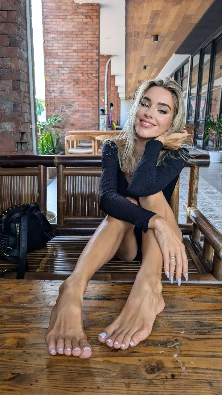 Hungry for some toes?