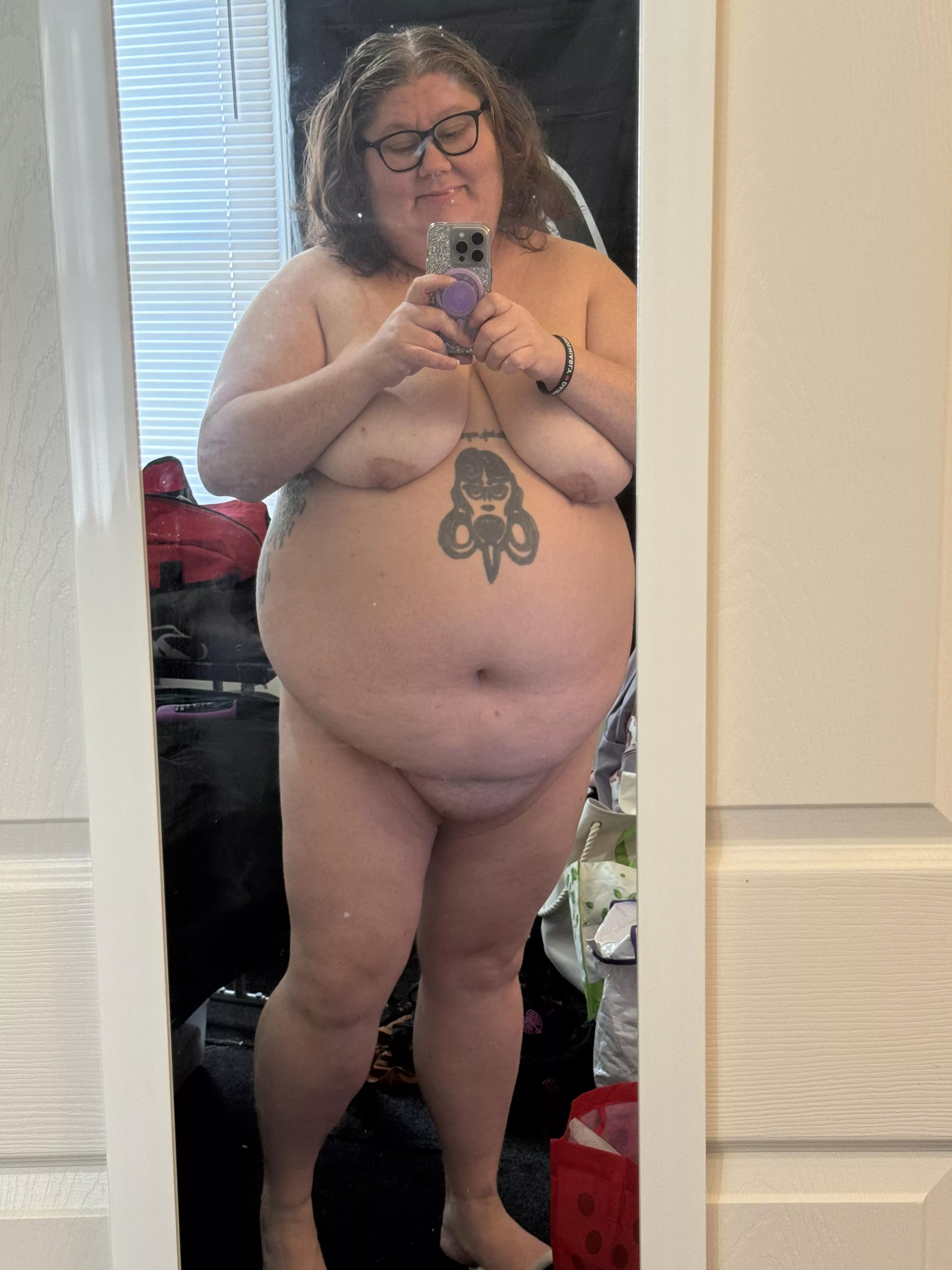 I love my big belly and big udders… 🐮