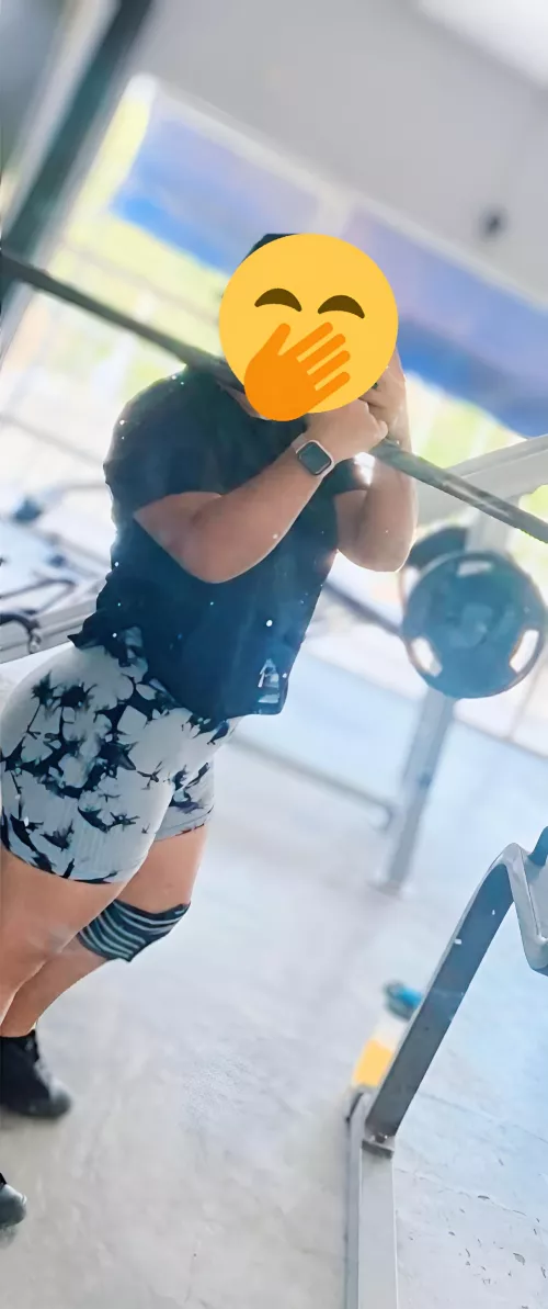 I love my fat ass and you?