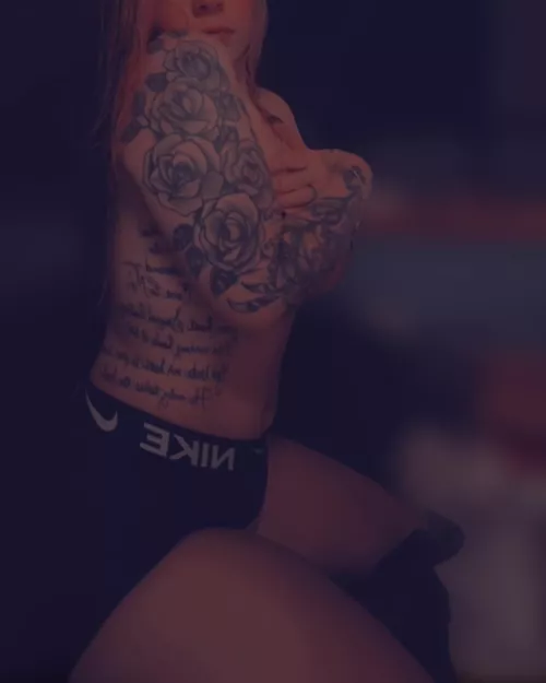 I need some new playmates 😘💋