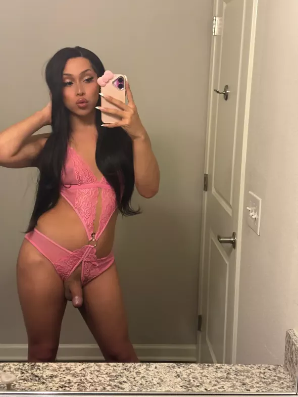 I'll be your fuck doll for 24hrs and I'd be glad to receive your cum everyday