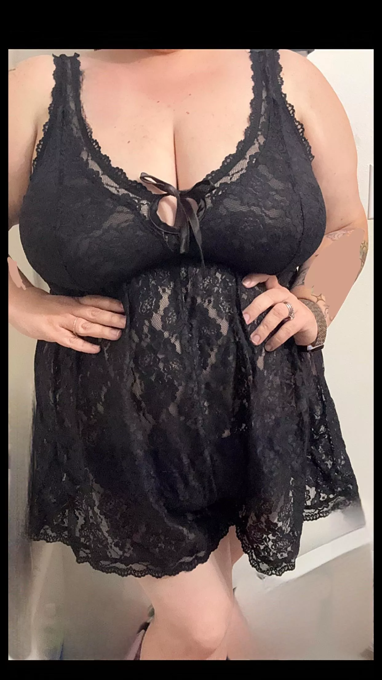 🎶 I’m a sinner, I’m a saint, I do not feel ashamed. 🎶 