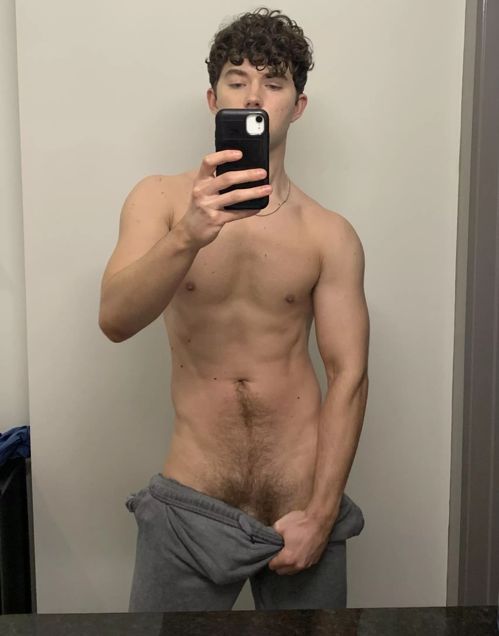 Love freeballing in sweats