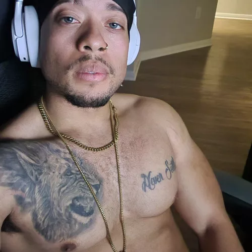 M4F of MF Looking to do some Thanksgiving stuffing before I have to go be with family for a few days.(Leaving Wednesday) More pics in profile. Hosting in North West Austin