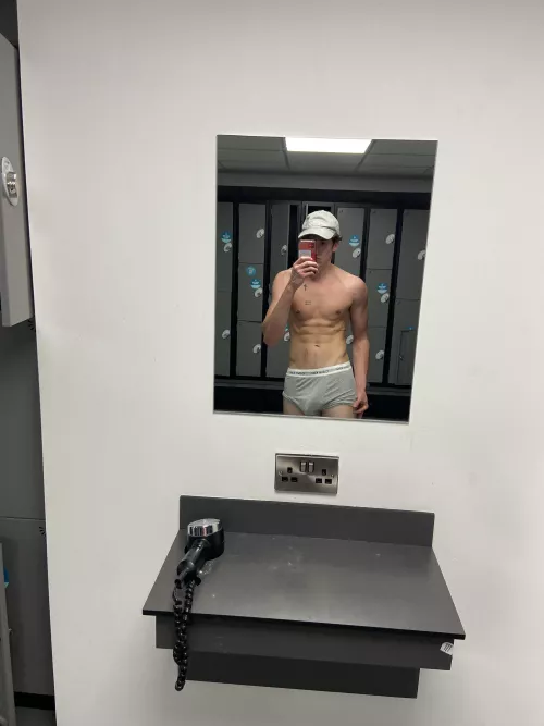 Message me, horny ;)