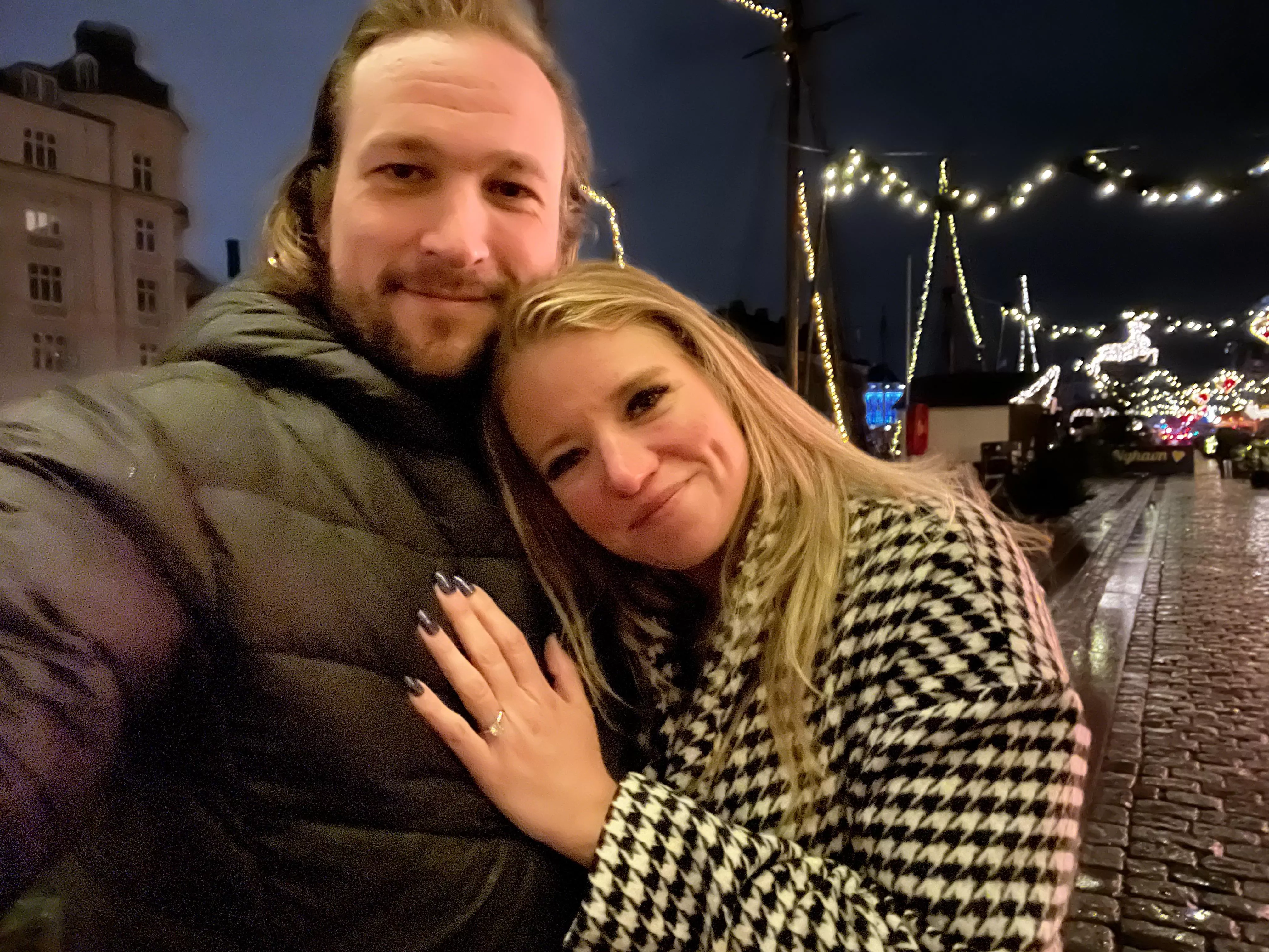 [mf4mf] 36f 33m visiting and staying on Strip 12/5-12/9