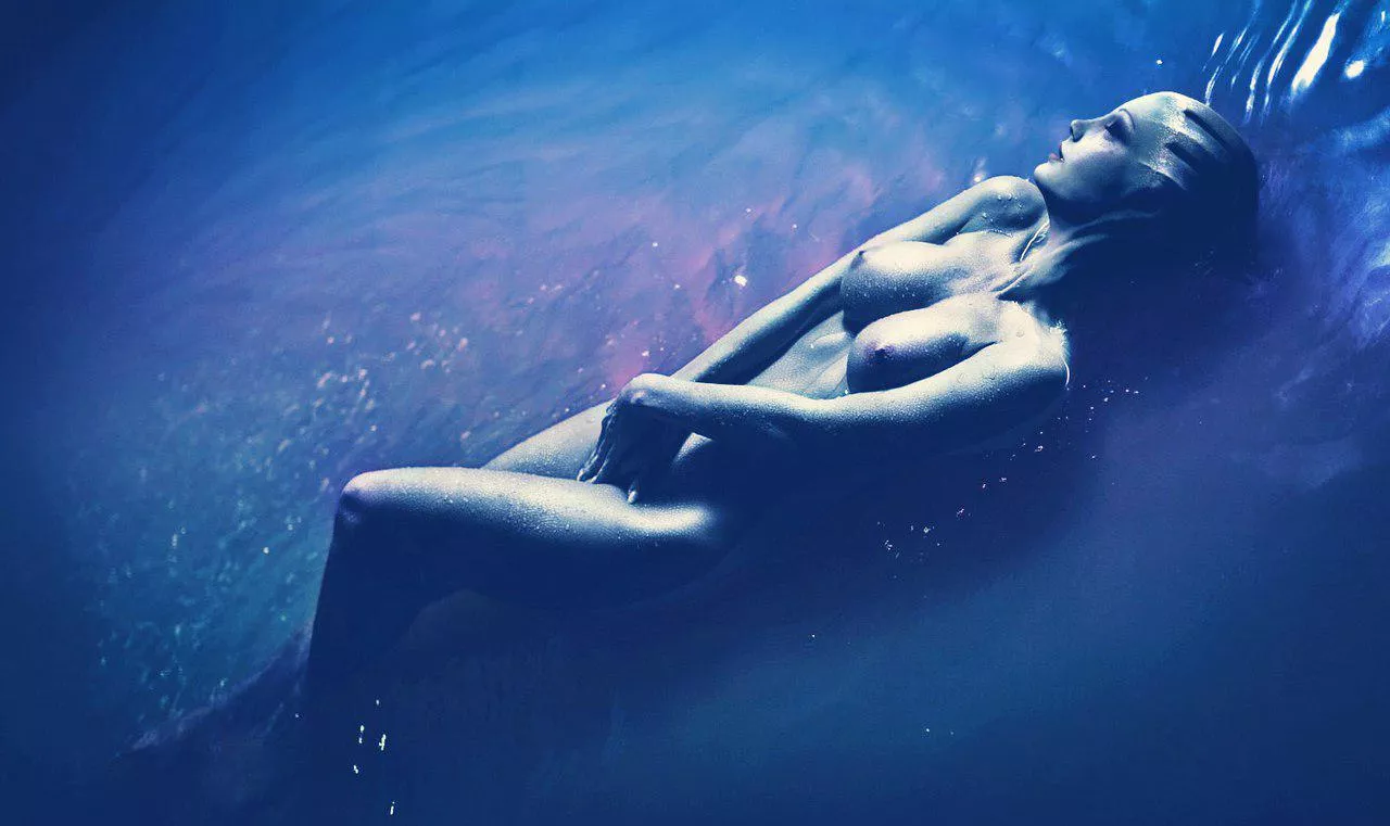 O' blue rose of Thessia (GastonFury)