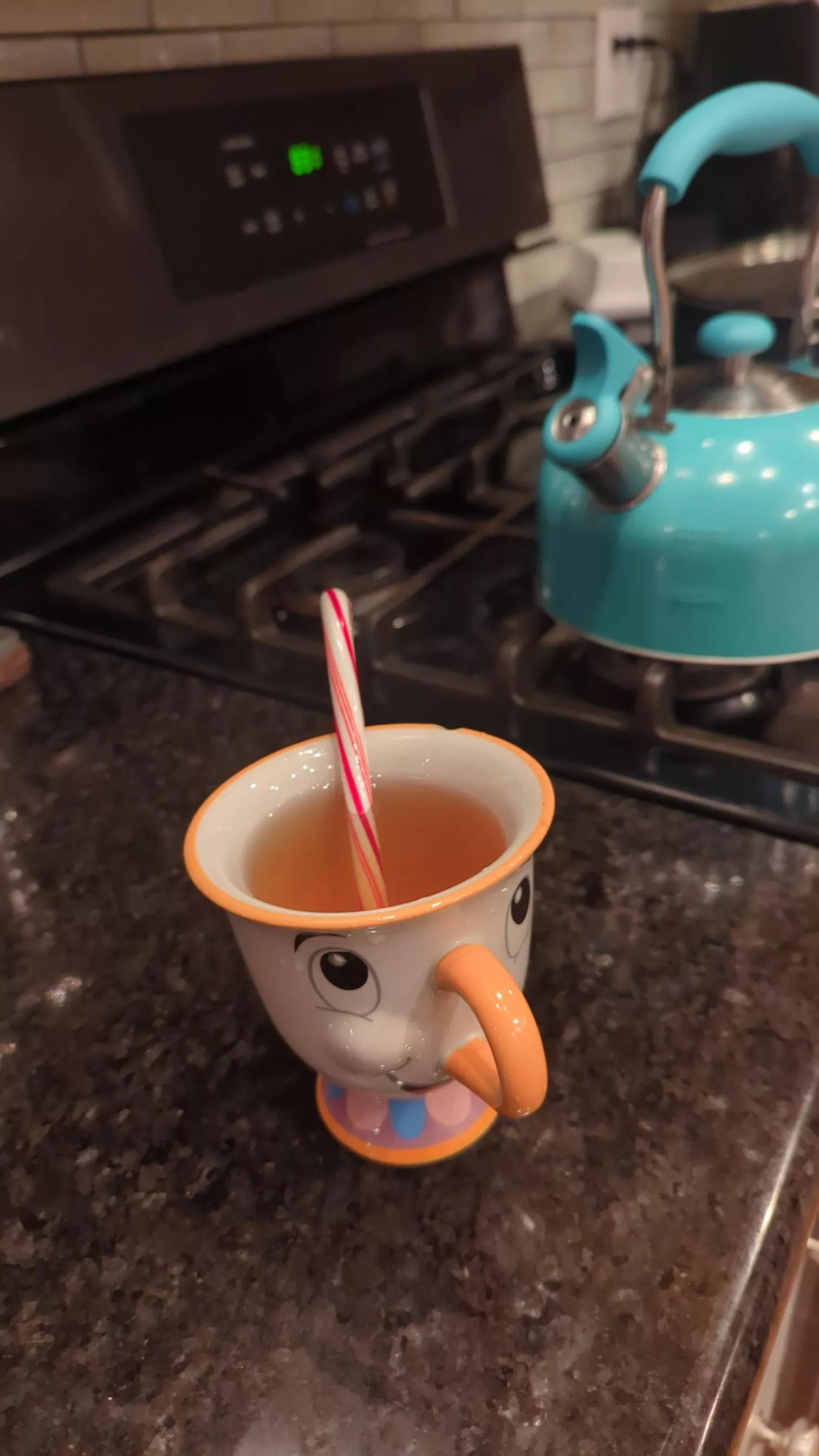 Peppermint tea ❤️🤍❤️