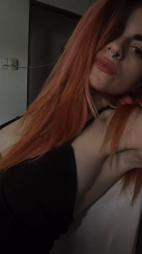 Perfect armpits on a perfect body, don't you think???