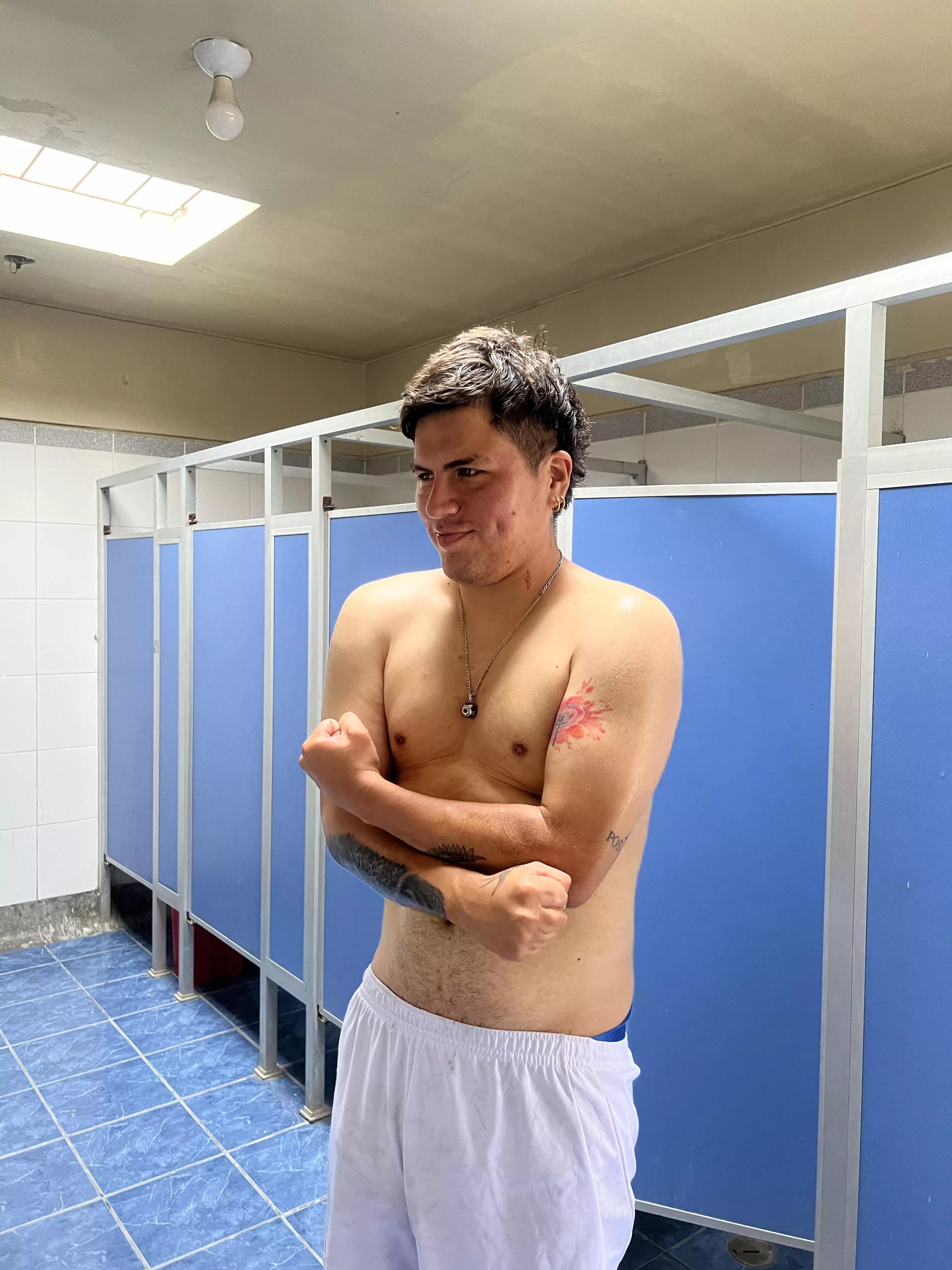 Play with my nipples babe