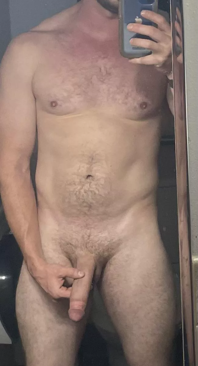#Seattle 35M bull for hotwife 