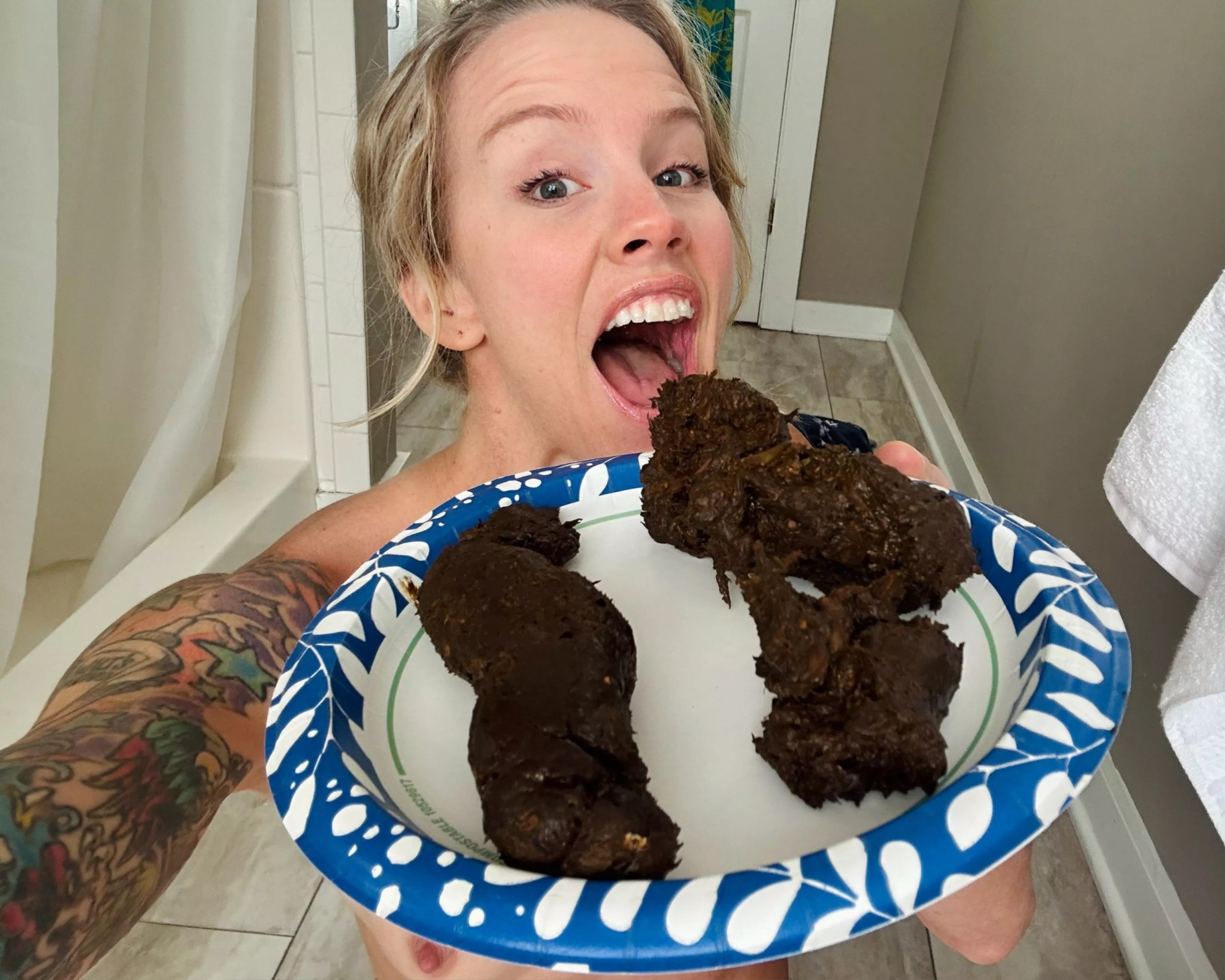 Shit so healthy it smelled good.  Nice and earthy! (F)