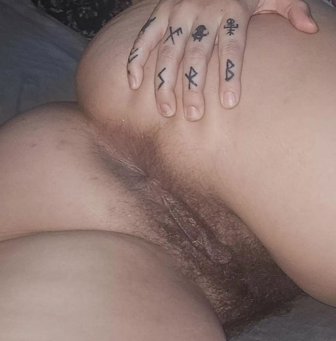 Slide that cock into that [bush from behind] 💦😈