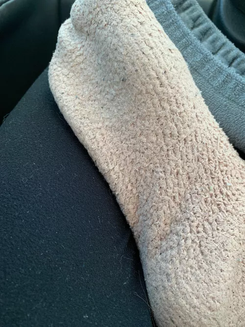 Smelly long wear [F]