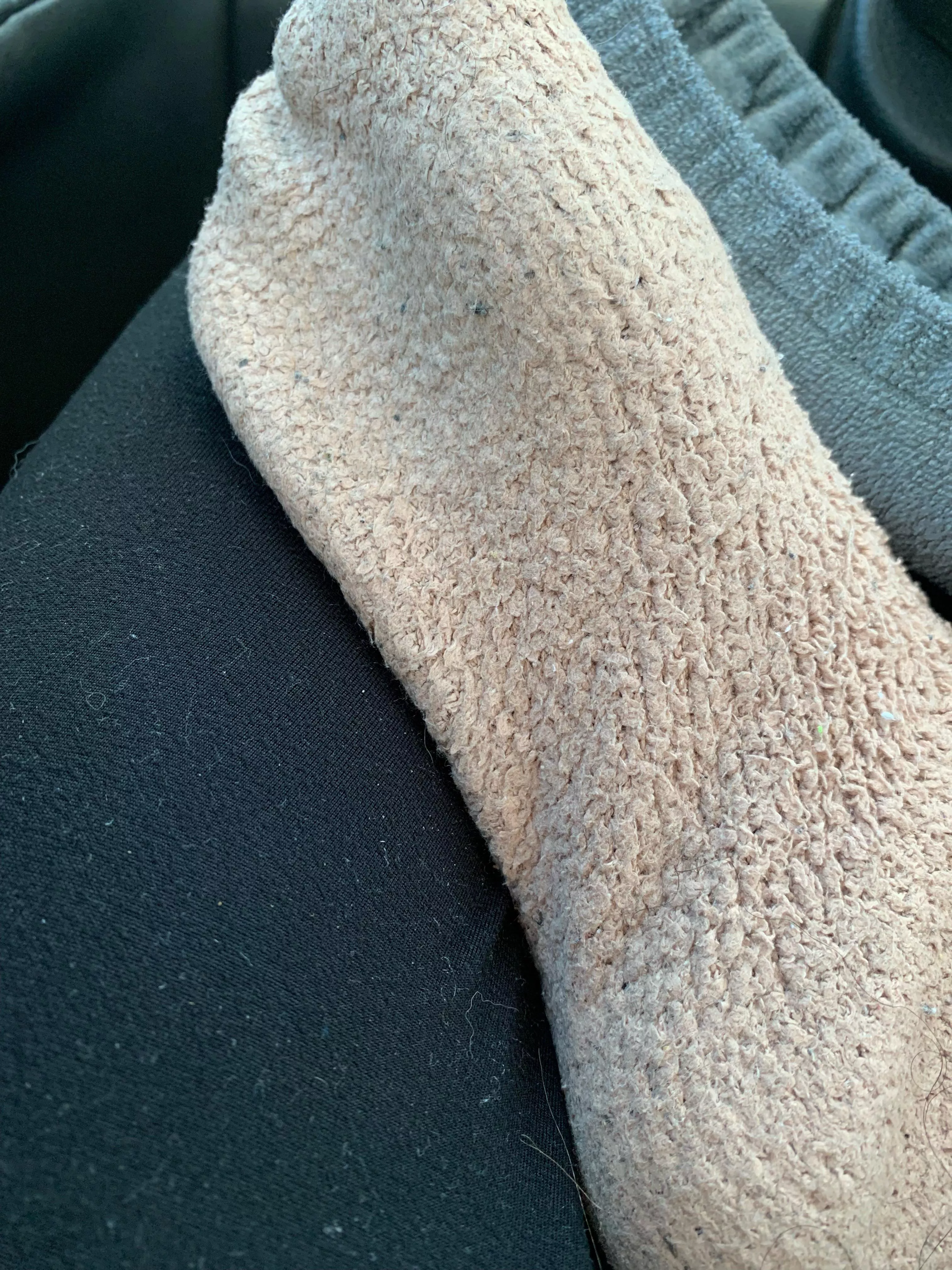 Smelly long wear [F]