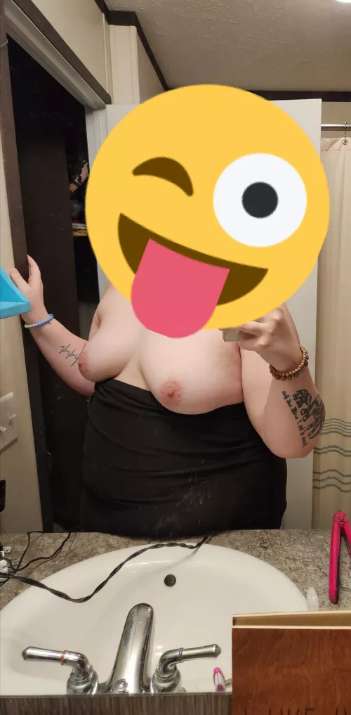 Titty Tuesday 🥵 c4c 