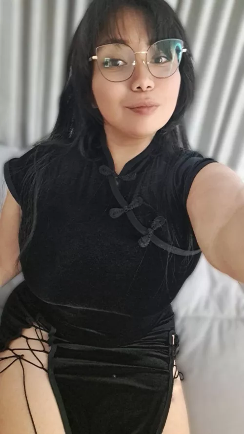 Trying out a new black dress (F)