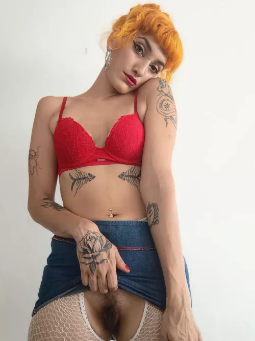 Under my skirt is your dessert