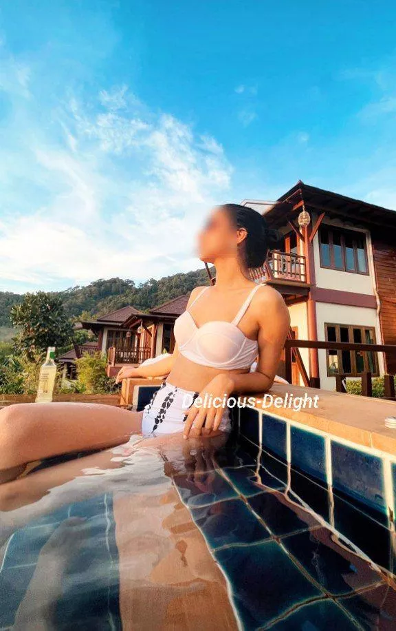 Vacations are for flexing your body