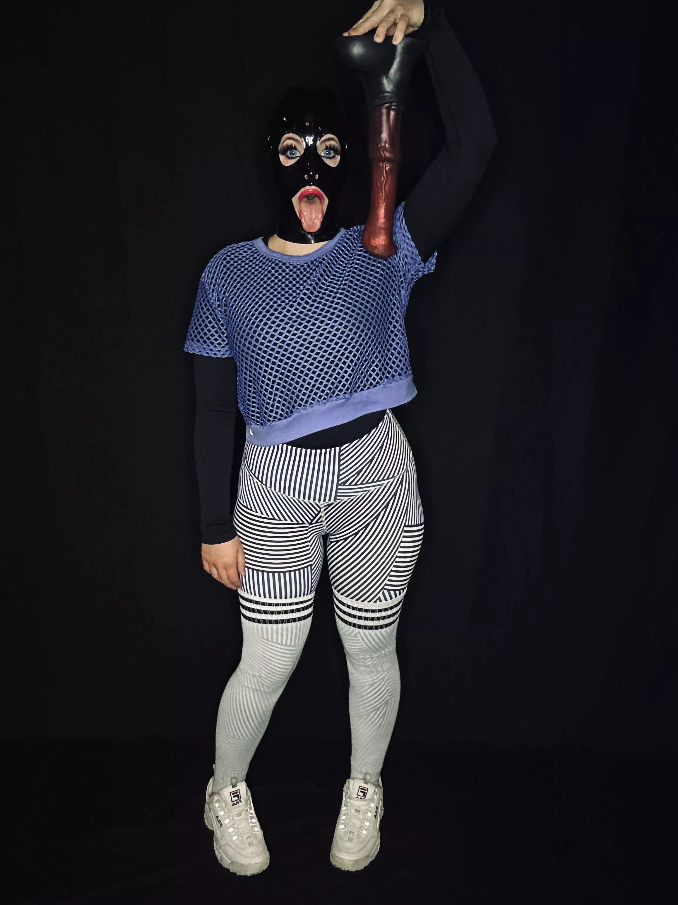 🖤 when I get asked, what’s the right size? I think at least bigger then my head 💙