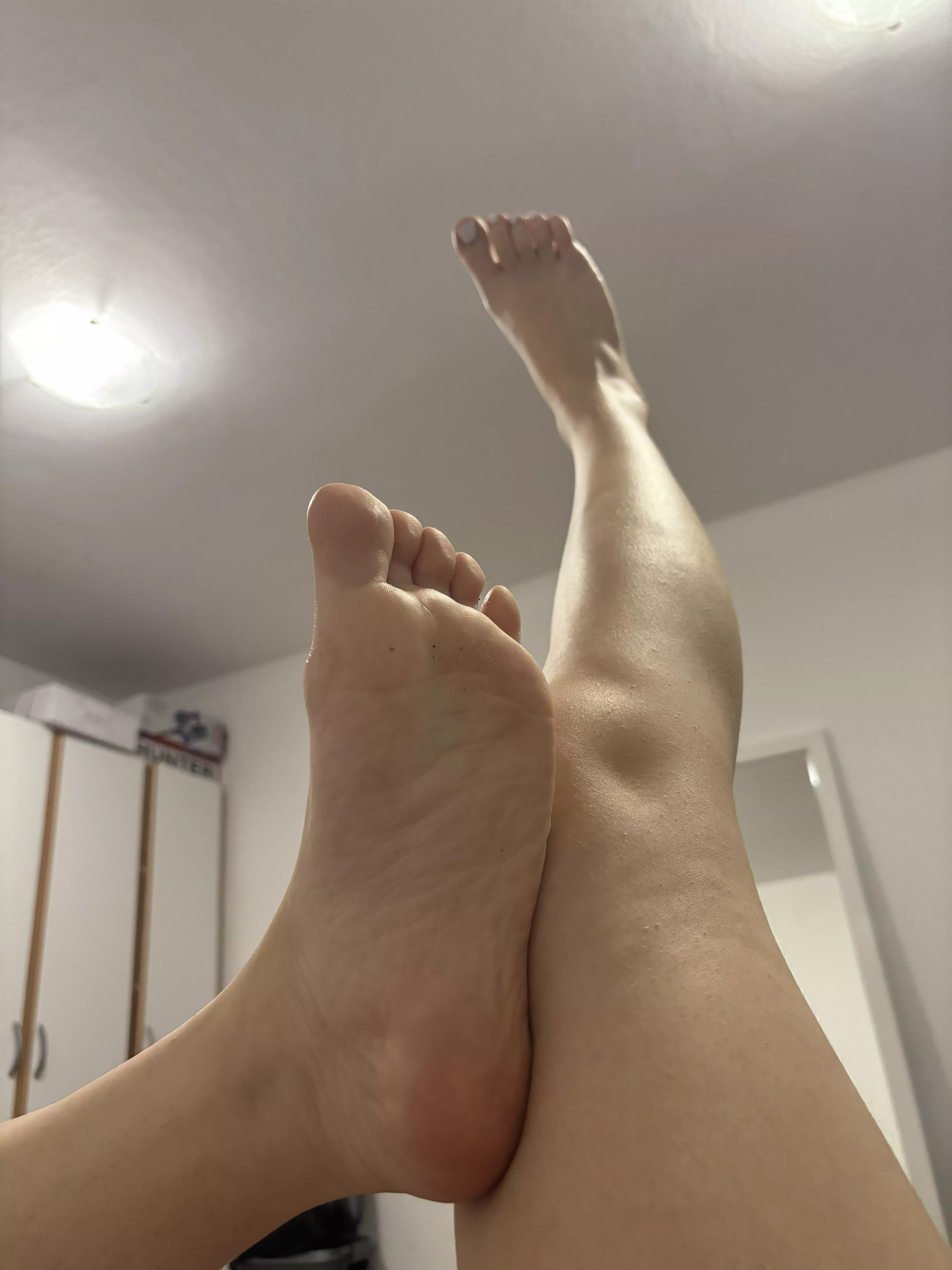 Who’s gonna lick and clean my soles? 