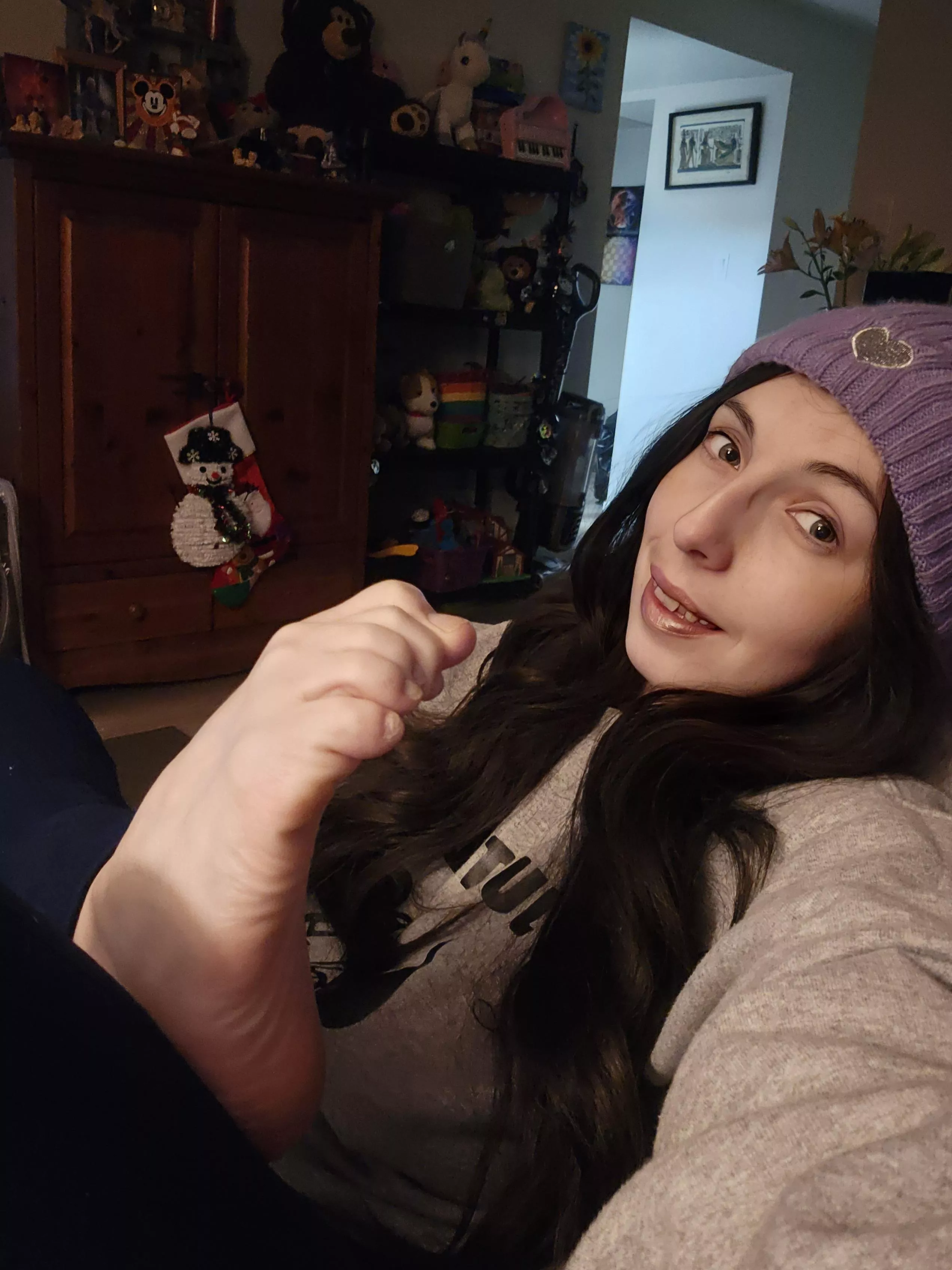 You make my toes curl (oc)