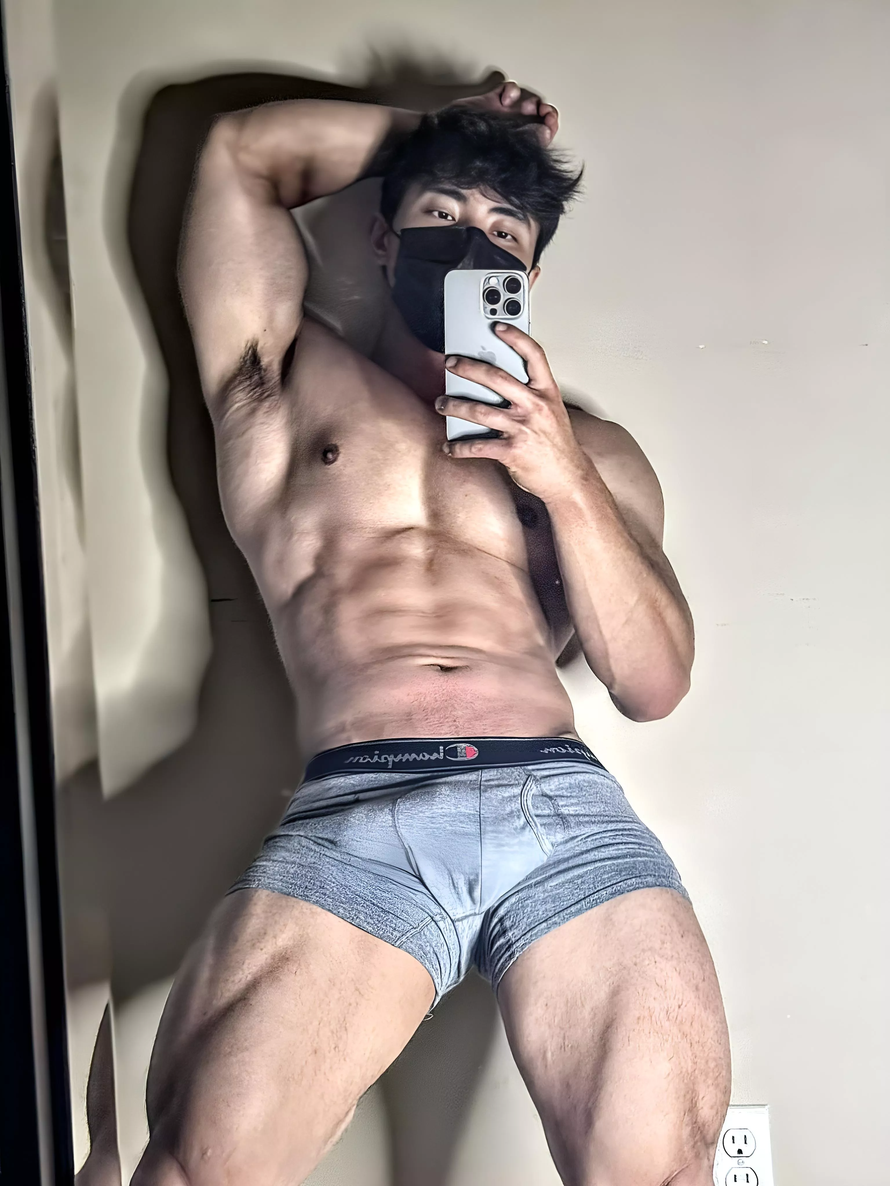 [19] let a Korean teen show u a good time 