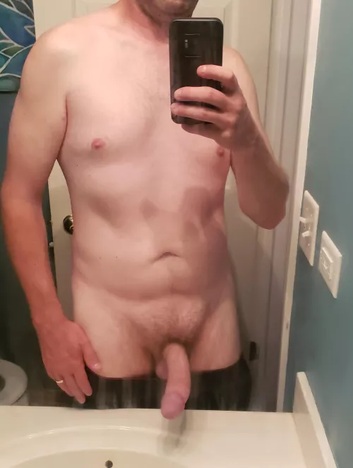 41M4F #Gurnee dilf bwc looking for a tight 😺 in the north burbs 