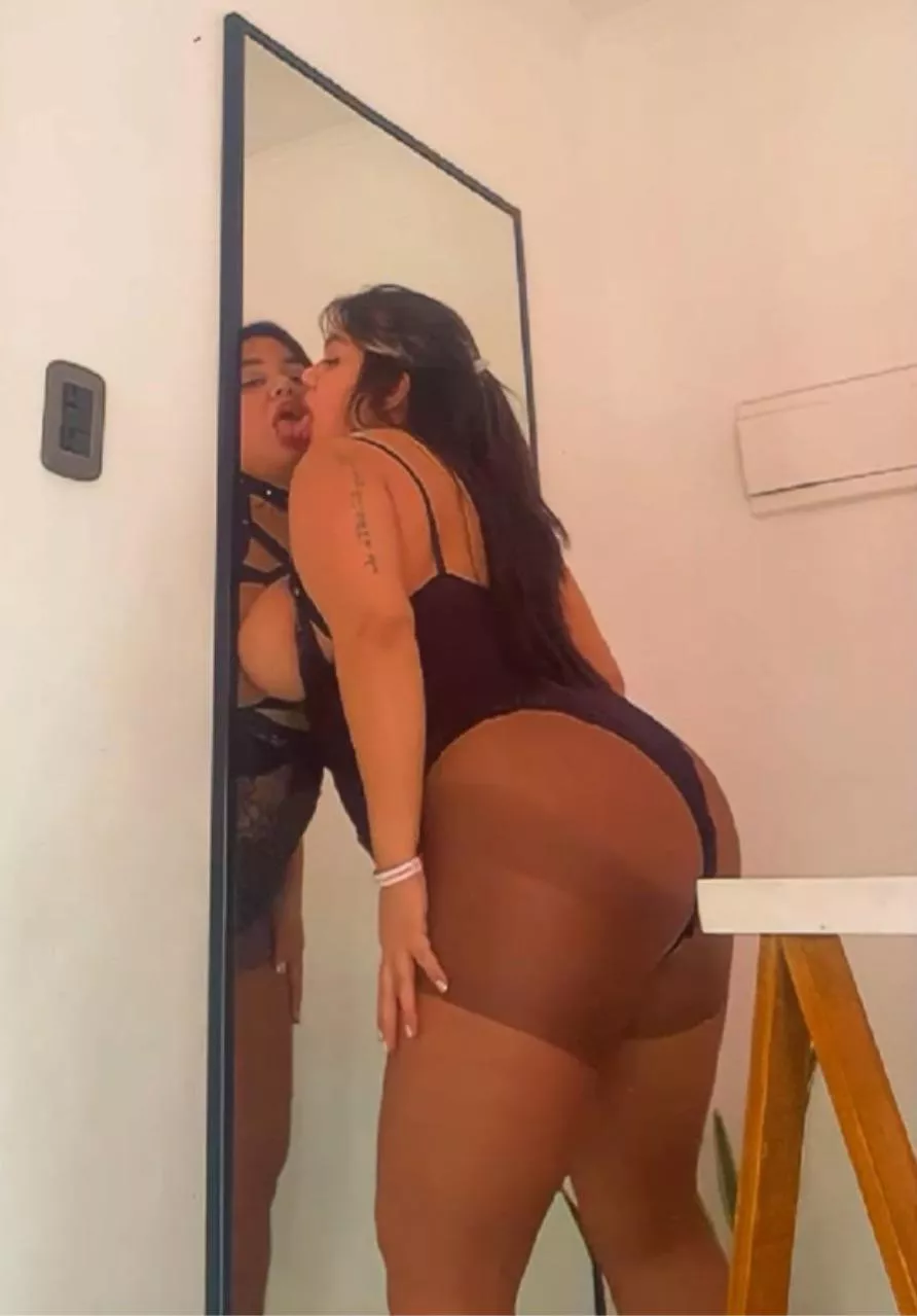 A pretty slutty brunette 