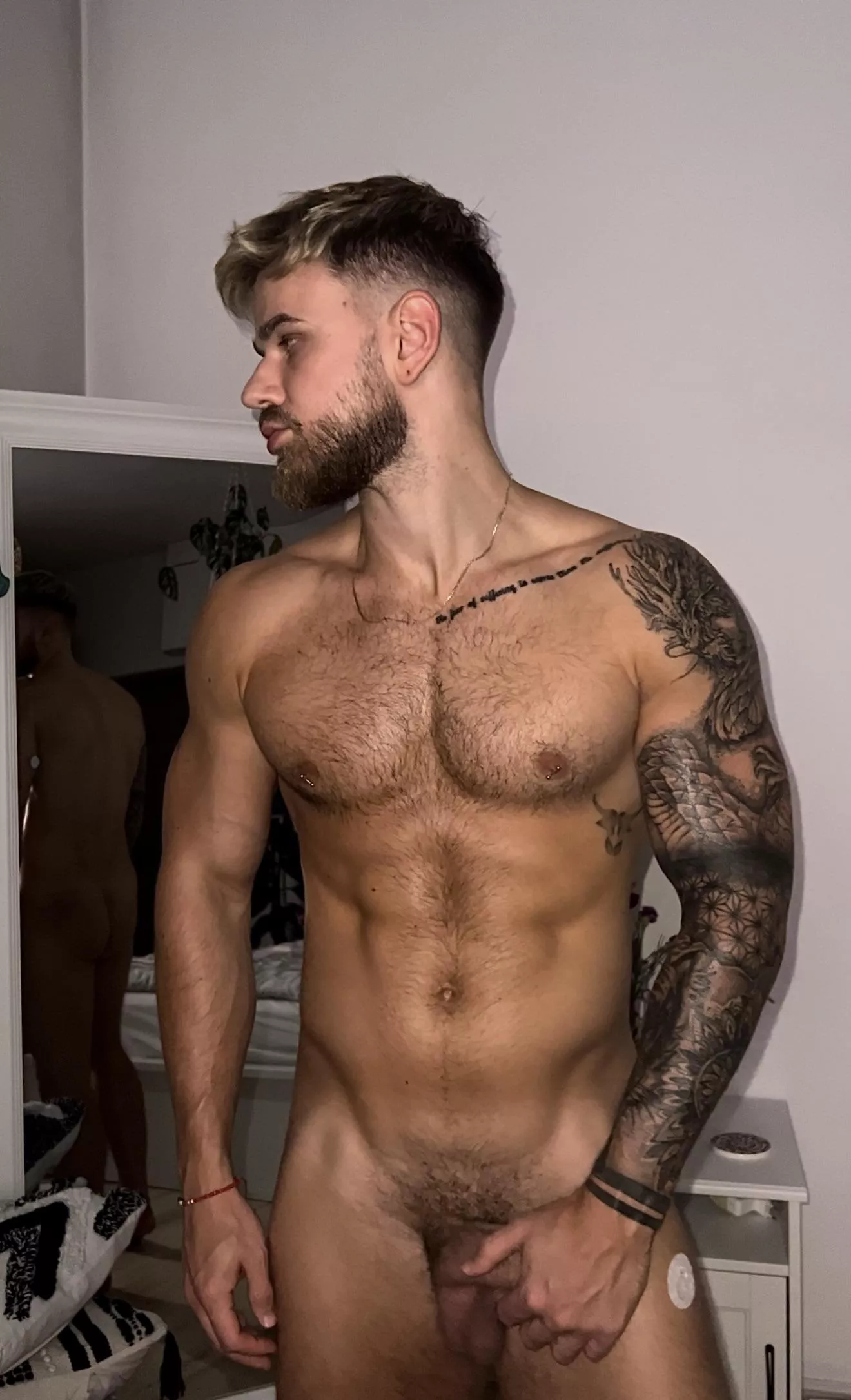 do you like hairy boys?🐺