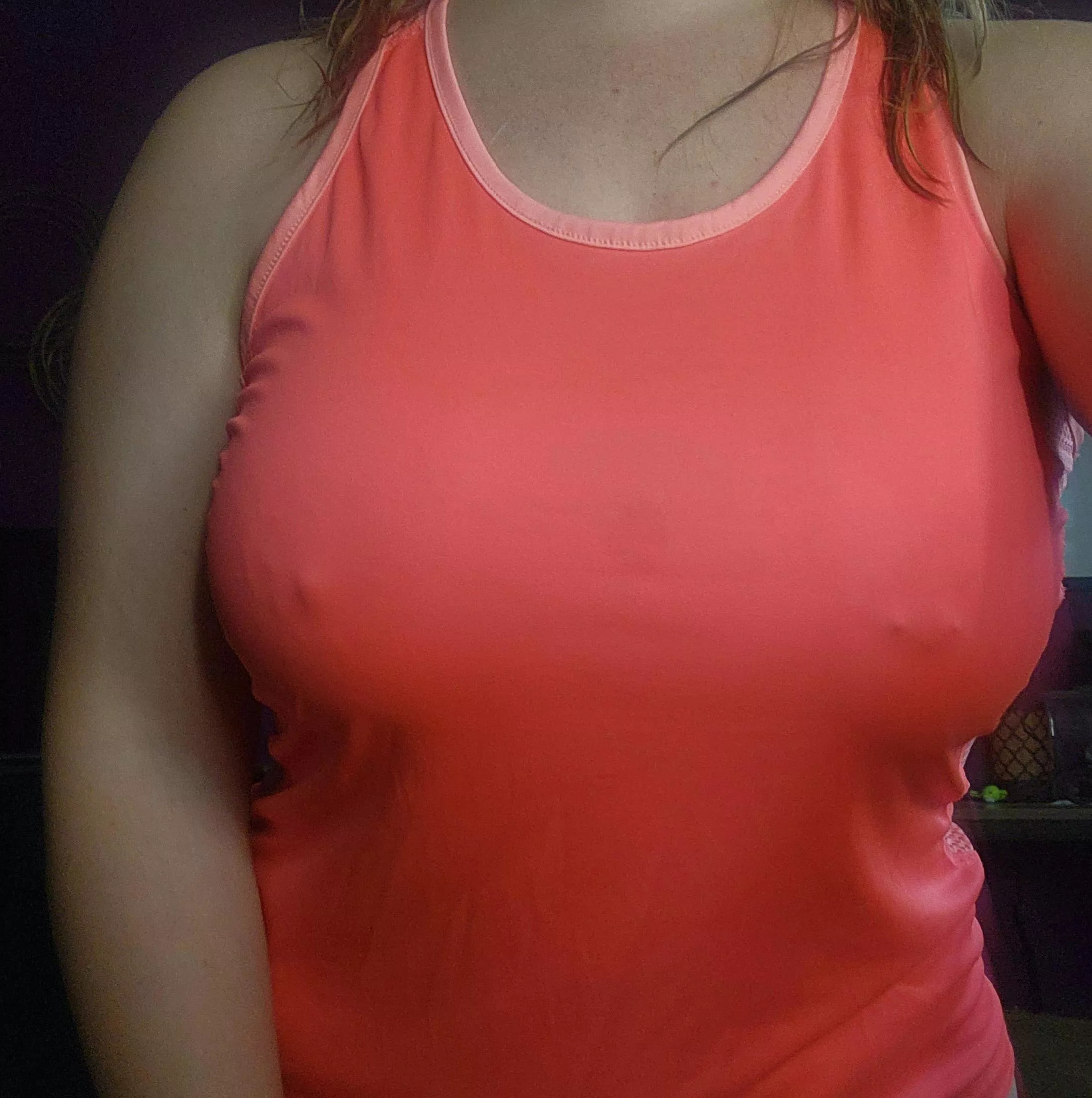 Fresh out of the shower 😘