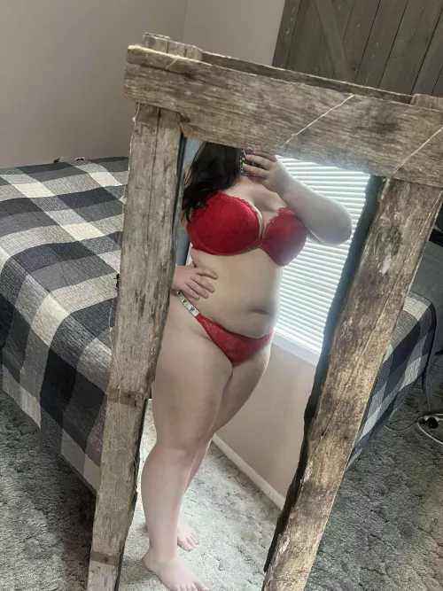 I can make even red look sexy 