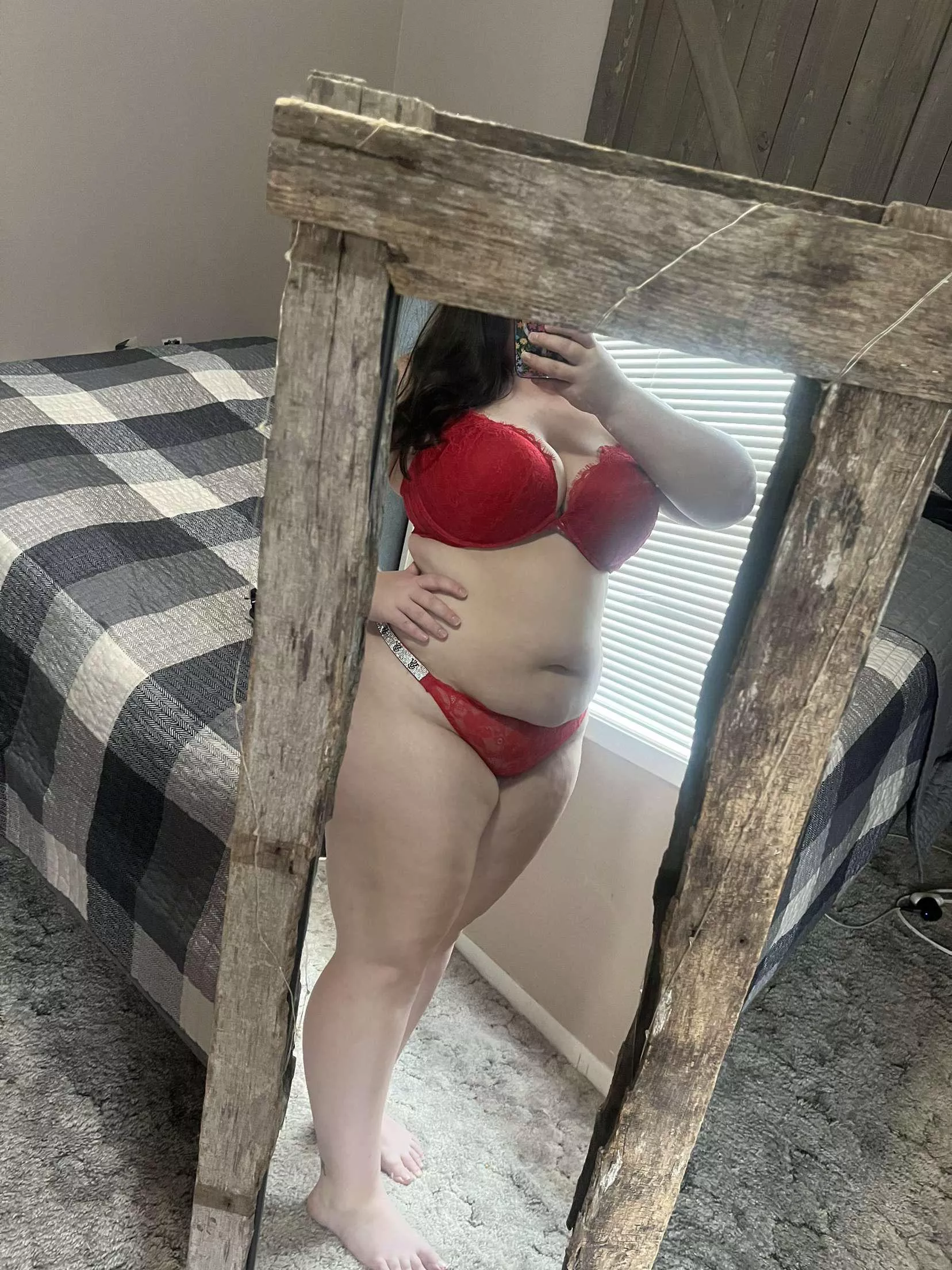 I can make even red look sexy 