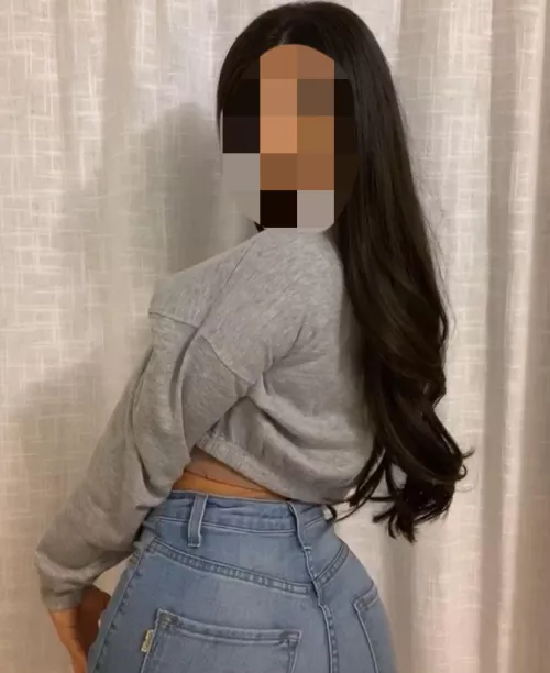 I know you’re lurking. You just can’t help it, can you? Sitting there behind your screen, waiting.. waiting to build up the courage to submit. What are you waiting for? This is your sign to do so. 