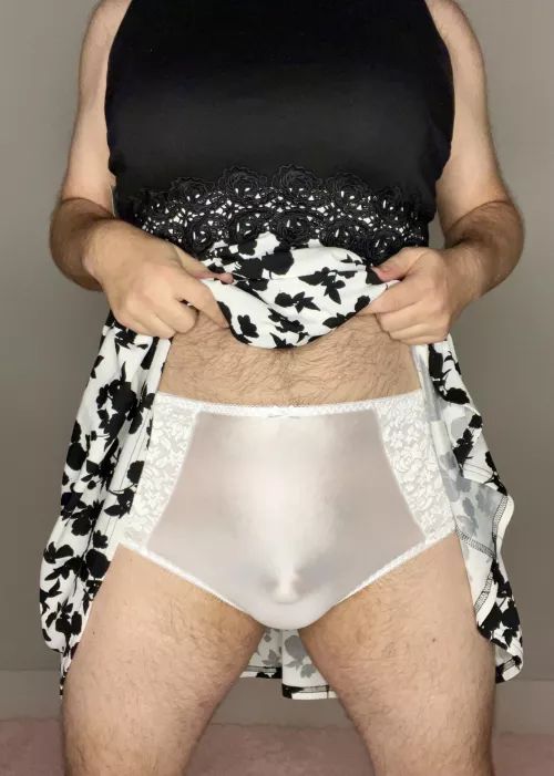 I’ll just give you a peek up my dress…what? A little higher?? Okay but you’ll see so much of my panties 😳🥵