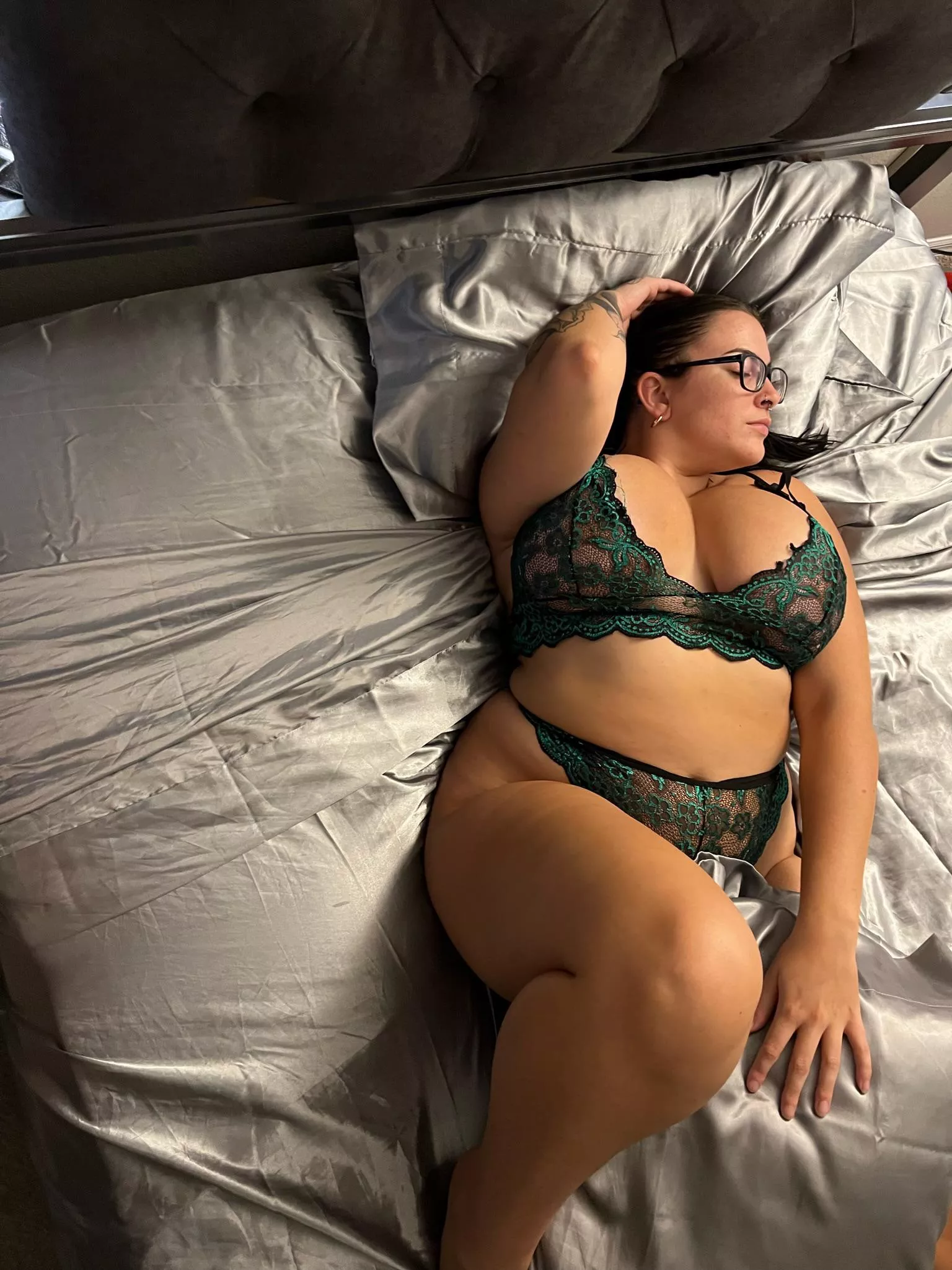 Kinda thick, kinda fat, kinda jiggly