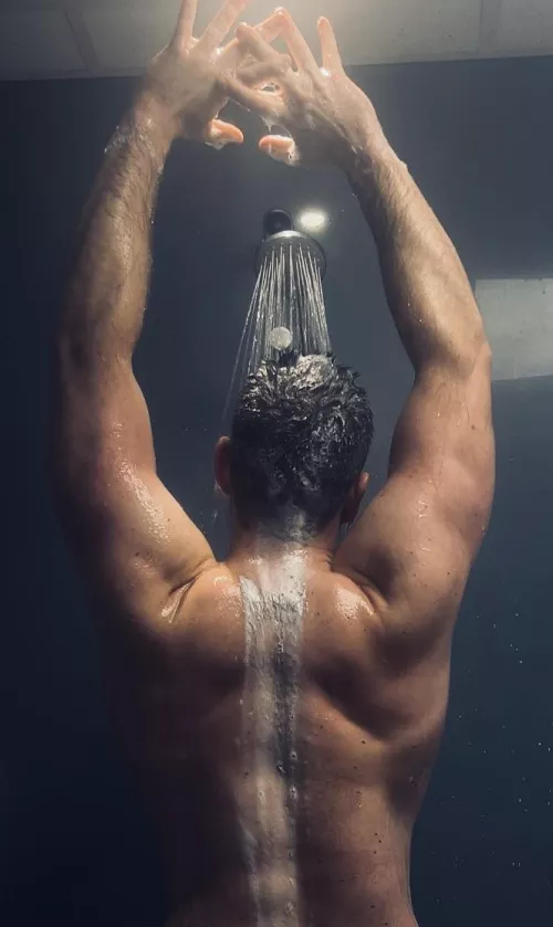 [m] First post here! 🚿 