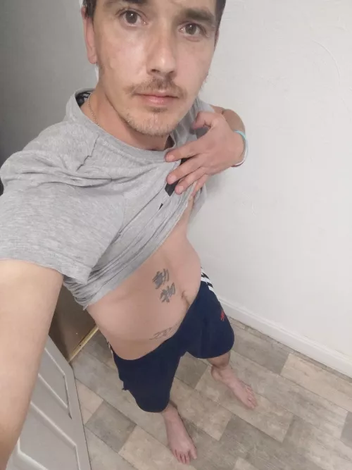 M30 looking for young guy x