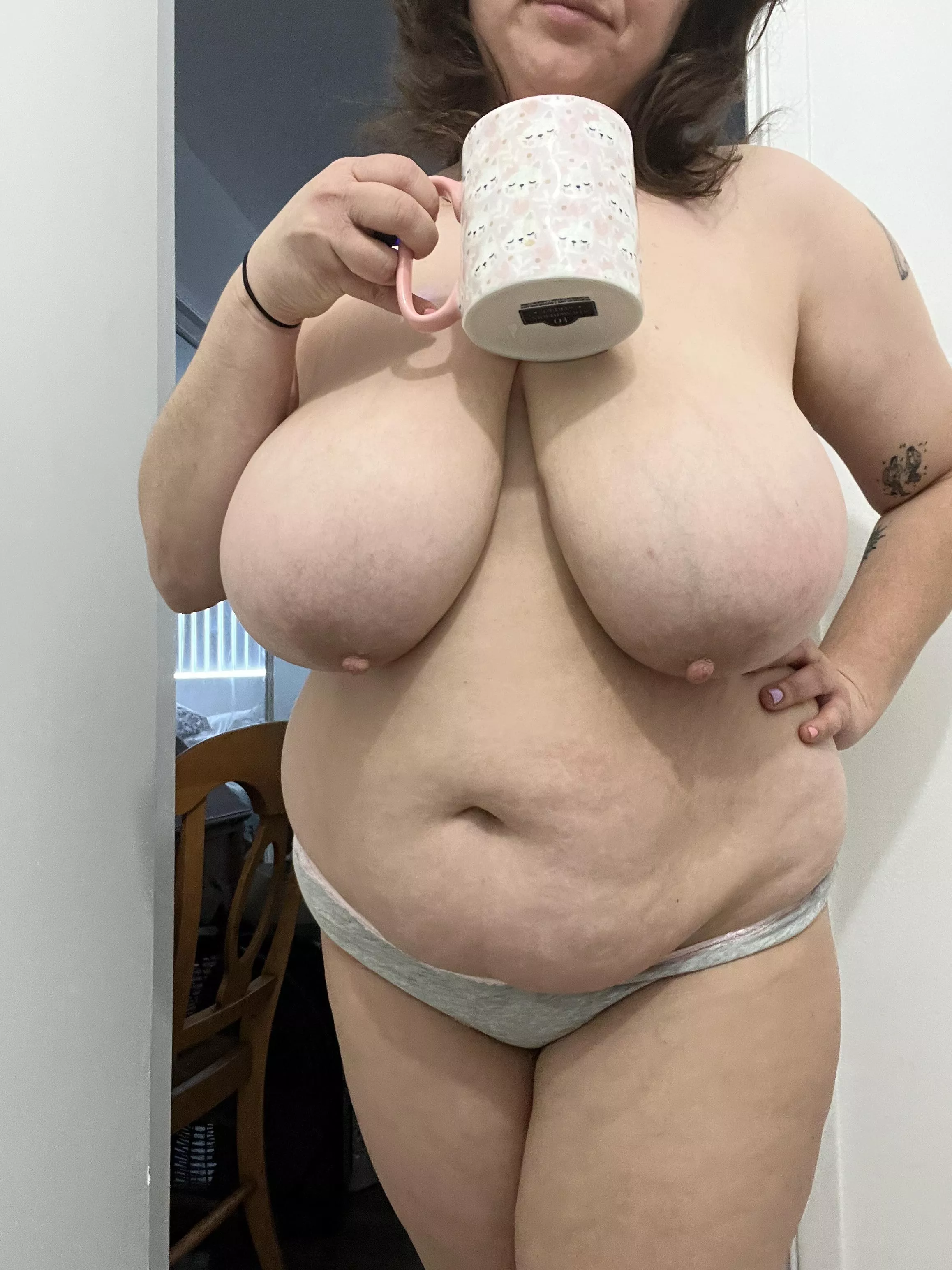 Mommy needs some creamer, have any? 