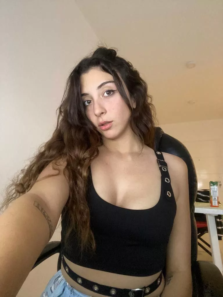 My Girlfriend Experience is fetish friendly, lets start December together