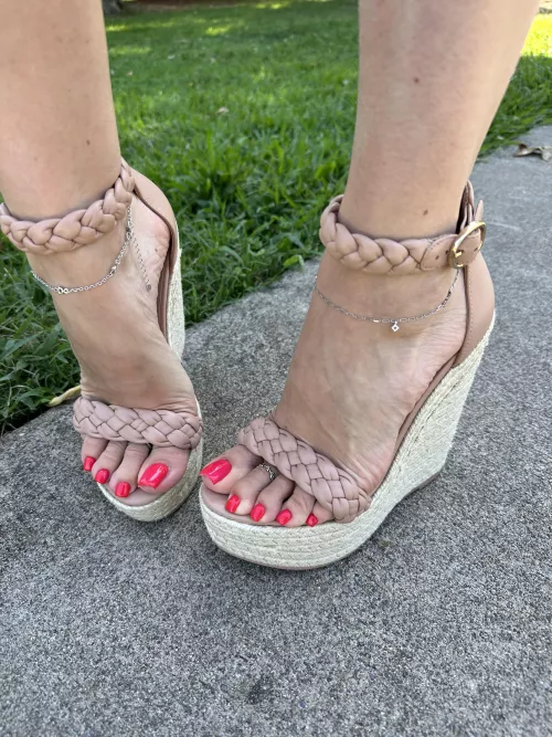 My wedges with sexy platform 😍