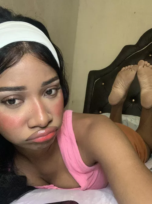 open up, let me shove them down your throat 