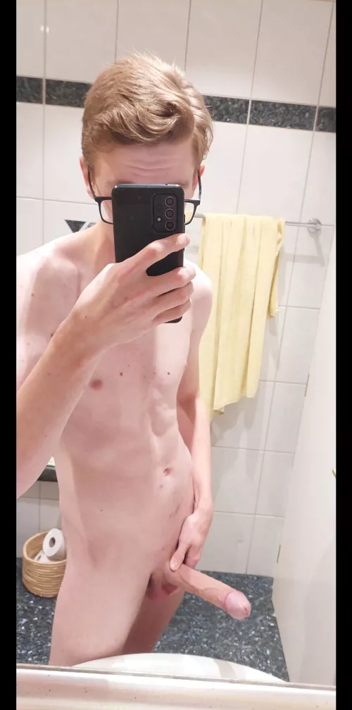 Tut mir leid. Aber deine Freundin will meinen schwanz.